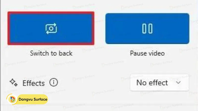Chuyển đổi camera bằng nút Switch to back