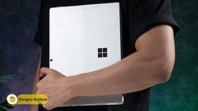 Thiết kế của Surface Pro 9 làm tôn lên sự cao cấp